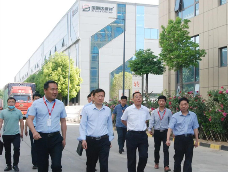 許昌市委副秘書(shū)長(zhǎng)尚根法來(lái)訪寶潤(rùn)達(dá)考察