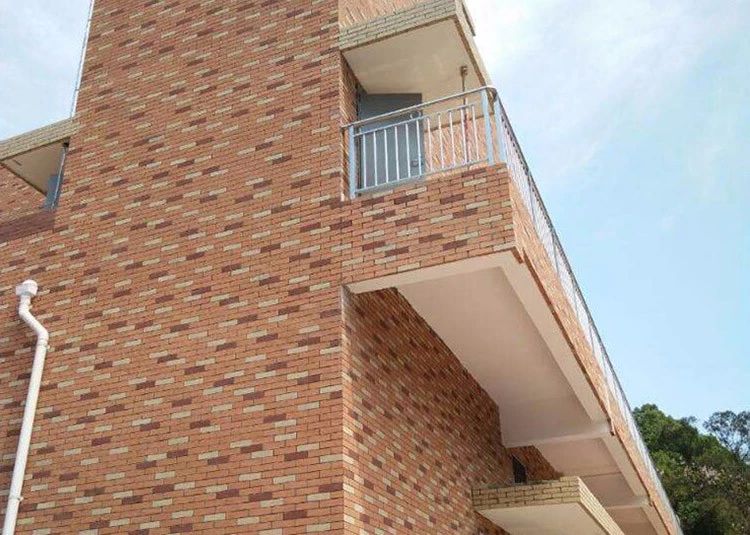 【寶潤(rùn)達(dá)課堂】柔性劈開(kāi)磚施工工藝