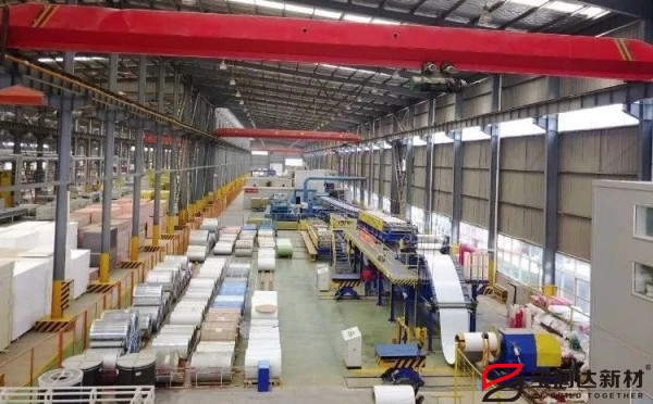 寶潤達聚氨酯夾芯板 寶潤達聚氨酯夾芯板