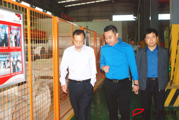 寶潤達聚氨酯夾芯板